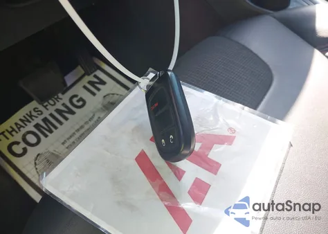 2018 Jeep Cherokee Trailhawk 4X4 from USA, damaged, VIN 1C4PJMBX5JD513090